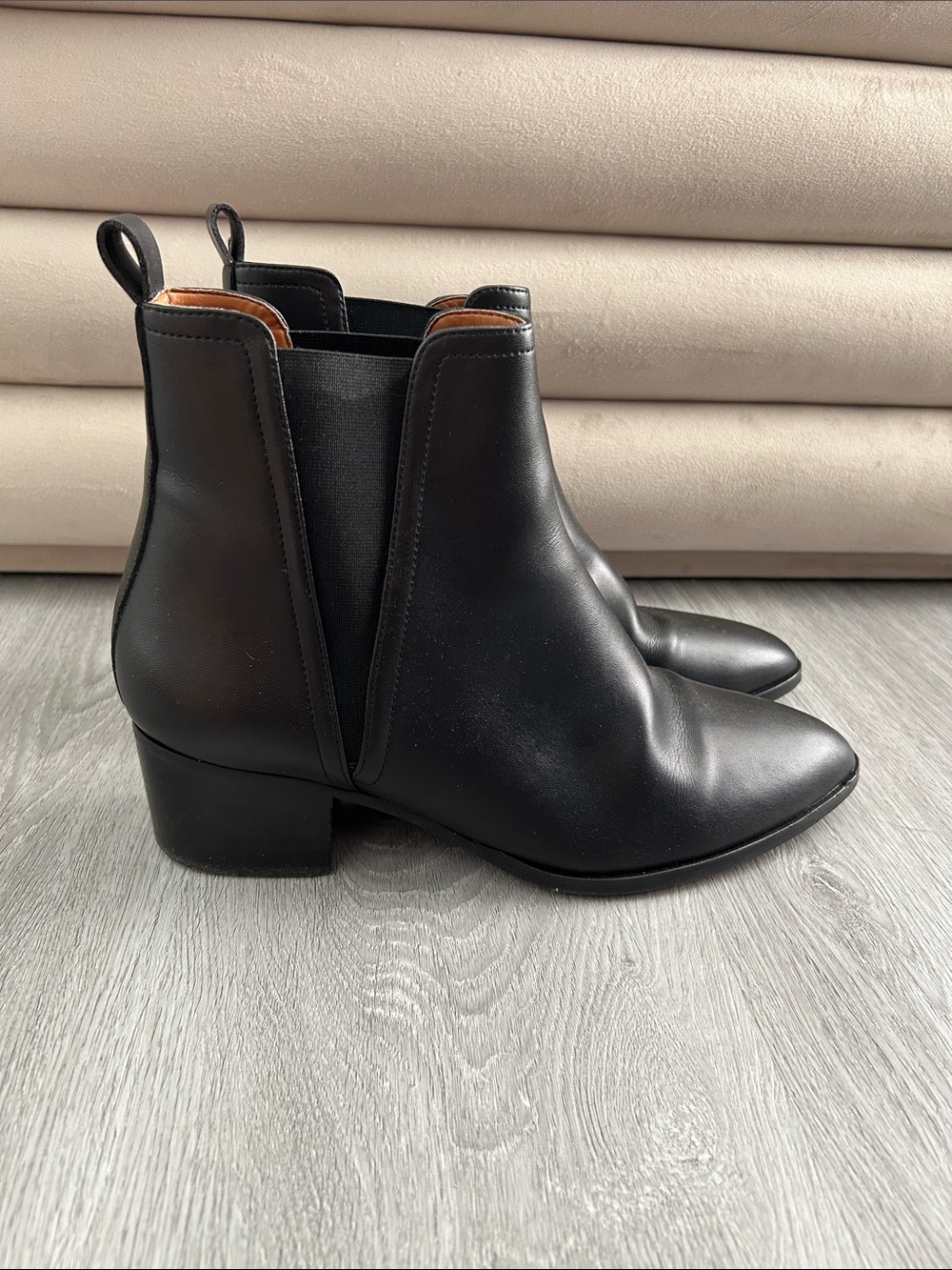 Will’s Vegan Point ToeChelsea Boot - Size 41 (EU)